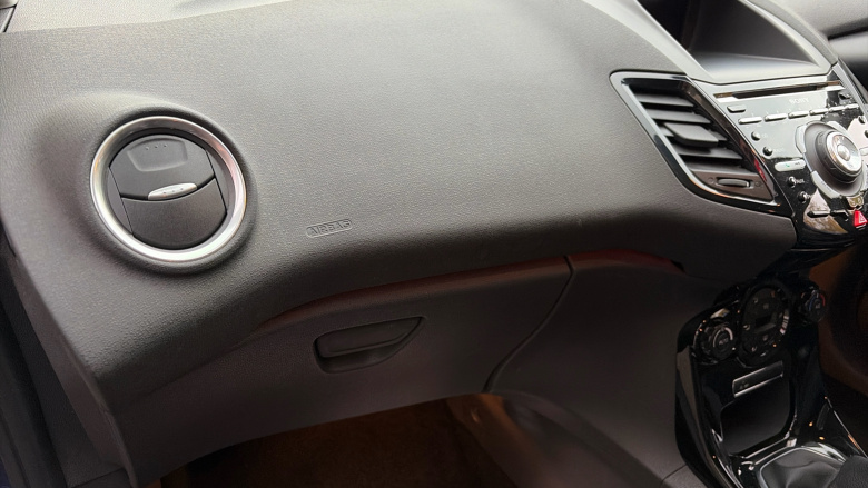 Ford Fiesta 1.0 EcoBoost Titanium 5dr Petrol Hatchback